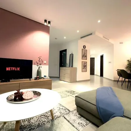 Stunning 2br In St Julians