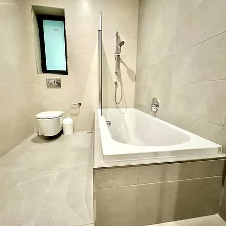 Stunning 2br In St Julians Apartment Saint Julian's