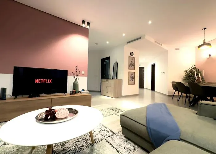 Stunning 2br In St Julians