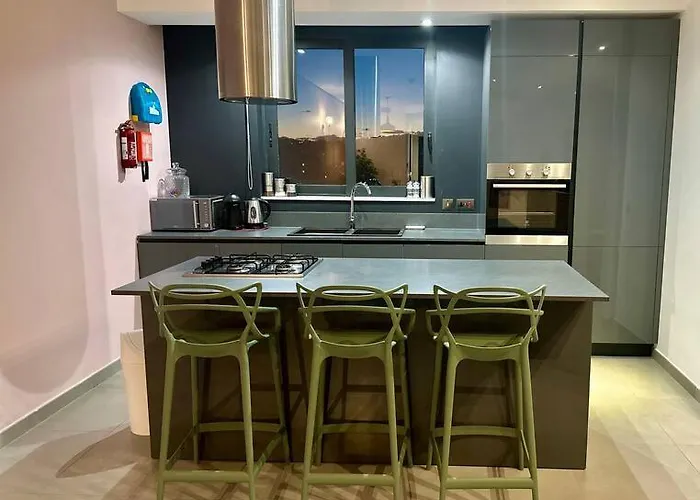 Stunning 2br In St Julians Saint Julian's